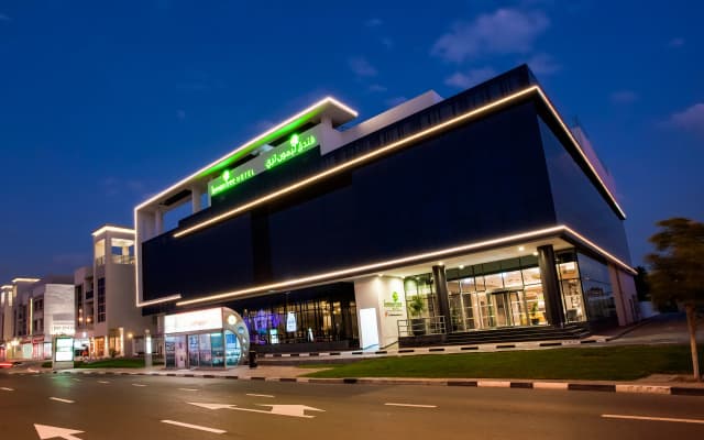 The District Hotel Jumeirah - photo 2