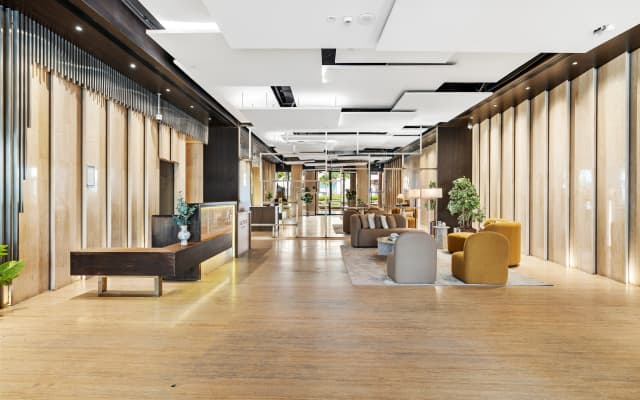 Unlock Metropolis Apartment hotel - photo 2