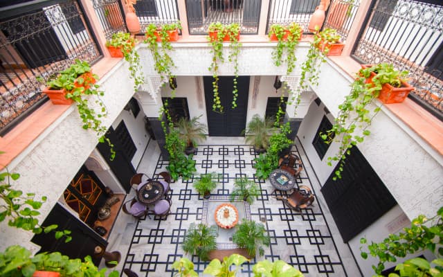 Riad Tachchaqa Hotel - photo 2