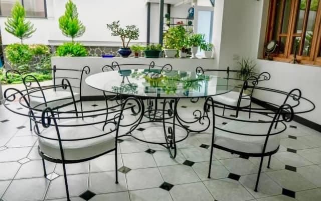 WeStay Hotel - photo 2