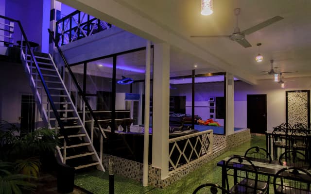 Dhonfulhafi Beach View & Spa Guest House - photo 4