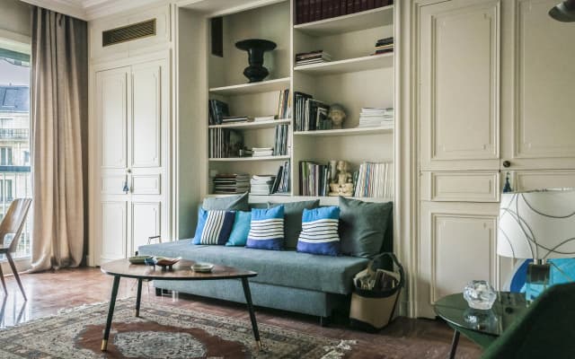 Furnished near Eiffel Tower Apartments - photo 2