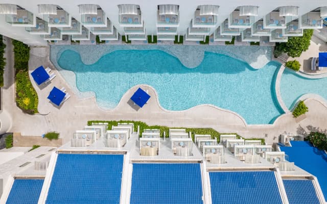 Kram Pattaya Resort Hotel - photo 2