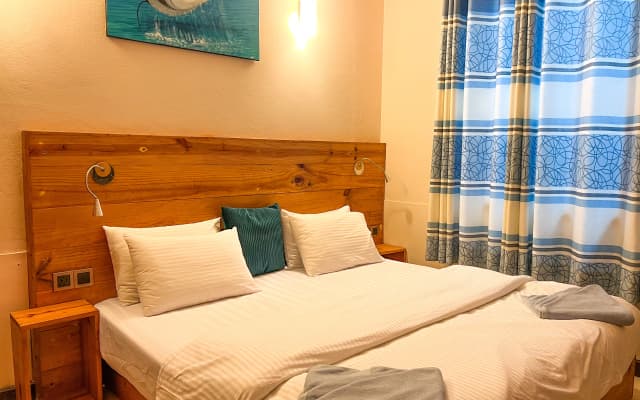 Thulusdhoo Inn Guest House - photo 4