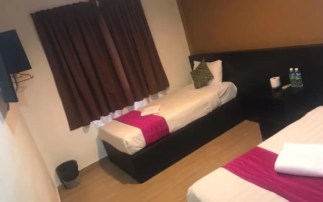 Sindbad Hotel - photo 2