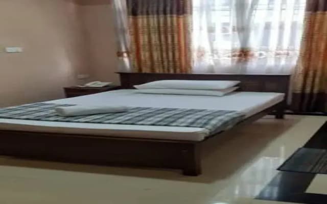 Yoho Sain City Hotel - photo 4