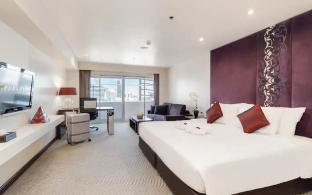 Furama Silom Hotel - photo 3