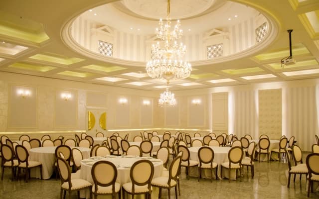 Royal Residence Hotel - photo 4