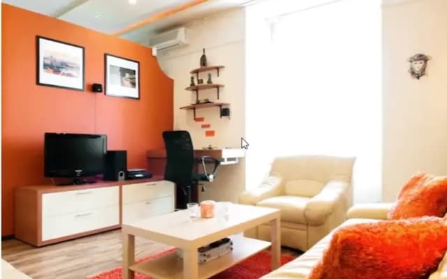 Orangehomes Apt Erkel Street Apartments - photo 2