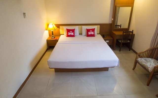 ZEN Rooms Petchburi 11 Pratunam Hotel - photo 2