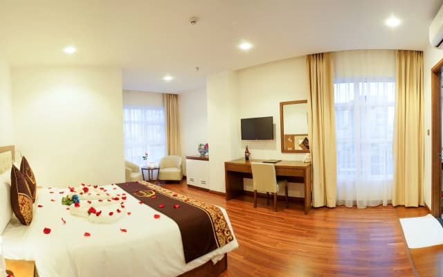 Centre Hotel - photo 4