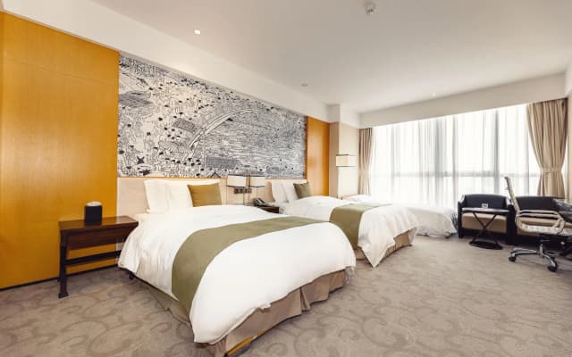 Hotels & Preference Hualing Tbilisi - photo 3