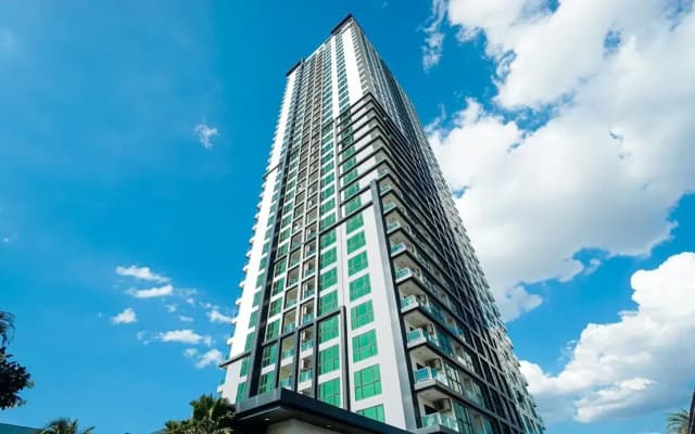 Dusit Grand Condo View Apartment - photo 2
