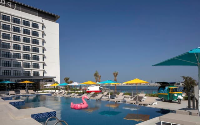 Rove La Mer Beach Hotel - photo 5
