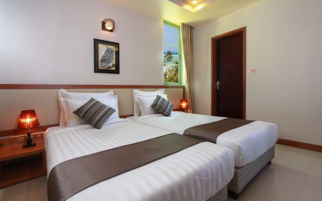 Season Holidays Maldives Guest House - photo 2