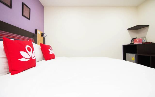 ZEN Rooms Residency Hotel - photo 5