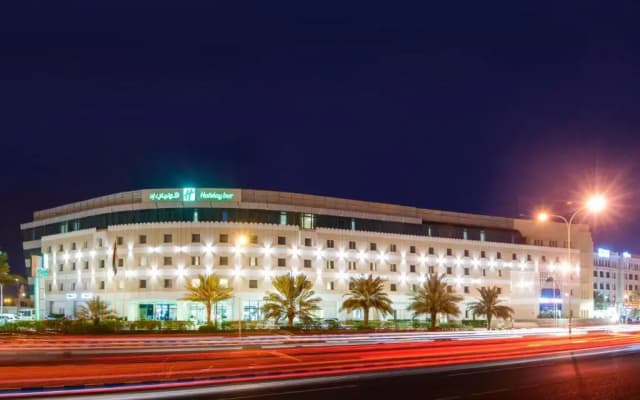 Holiday Inn Muscat Al Seeb by IHG Hotel - photo 2