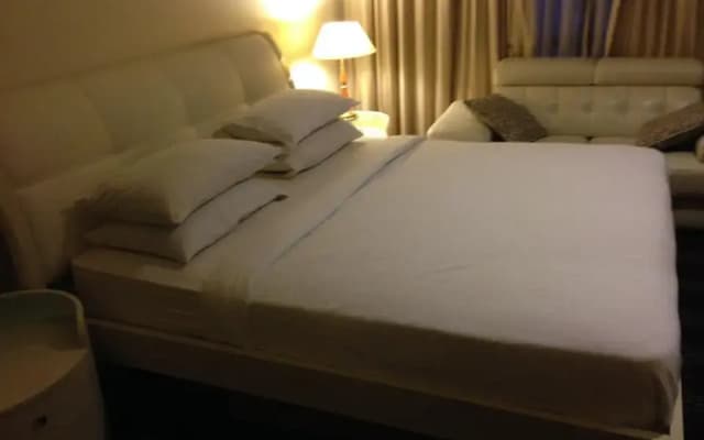 Berjaya Time Square Apartments - photo 5