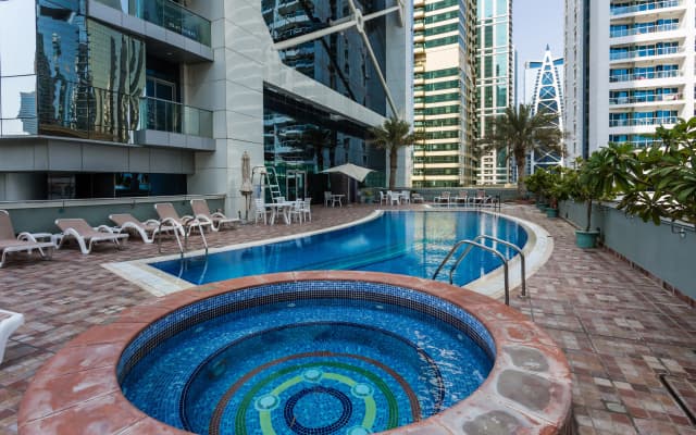 Higuests Vacation Homes - Indigo Tower - photo 4