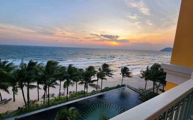 Resort JW Marriott Phu Quoc Emerald Bay Resort & Spa Hotel - photo 5
