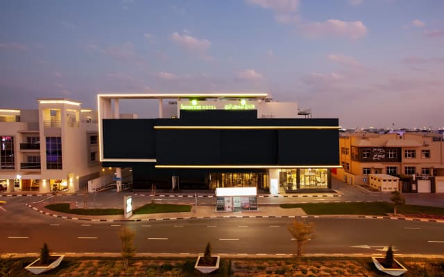 The District Hotel Jumeirah - photo 3