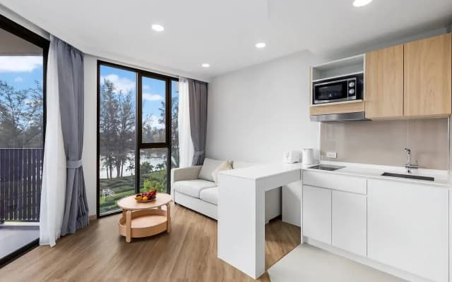 Laguna SkyPark Bang Tao 1 bedroom corner 1520 Apartments - photo 2