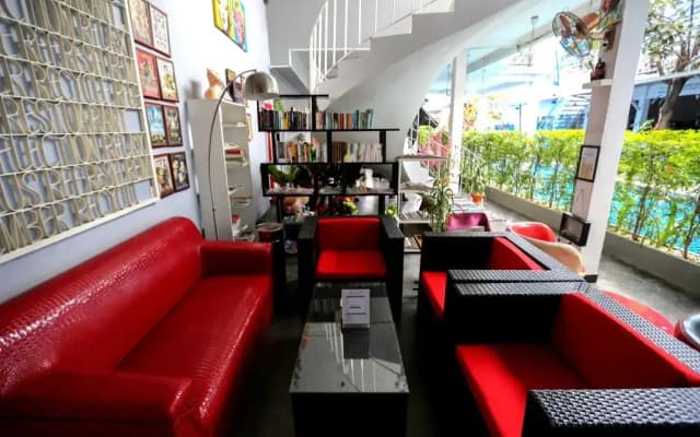 White Rabbit Hostel Siem Reap - photo 3