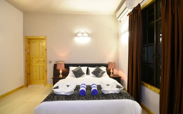 Beach Residence Guest House - photo 5