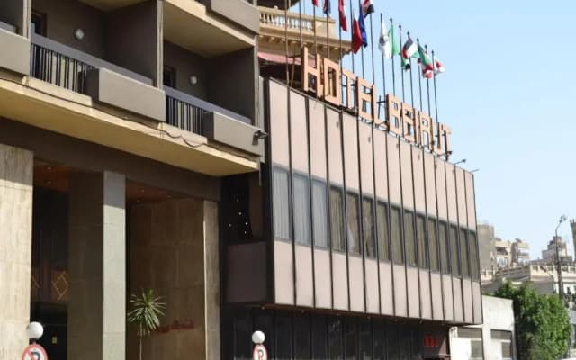 Hotel Beirut Cairo - photo 4