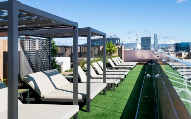 Hotel Salles Pere IV Hotel - photo 3