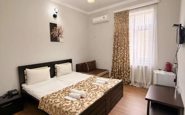 Qeroli old town Hotel - photo 4