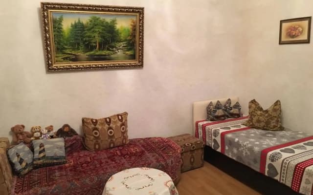 Giorgi's Place Apartments - photo 3