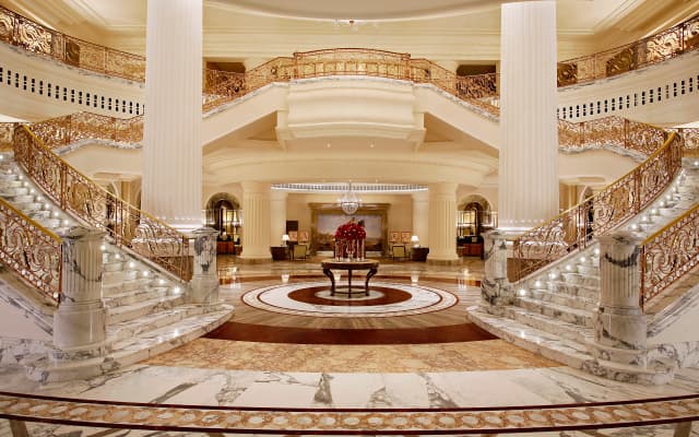 Al Habtoor Palace Hotel - photo 2