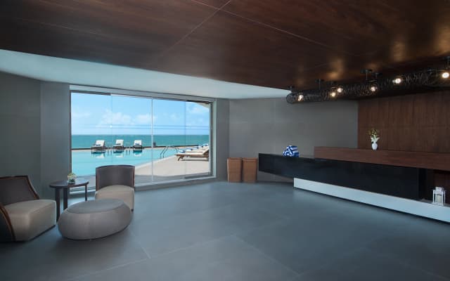 Wyndham Garden Ajman Corniche - photo 4