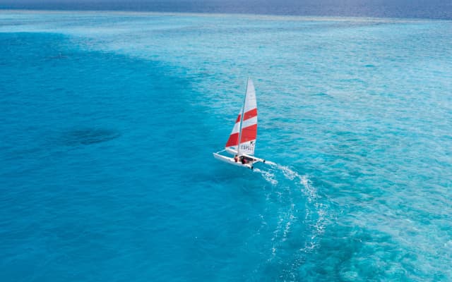Bandos Maldives Resort - photo 3