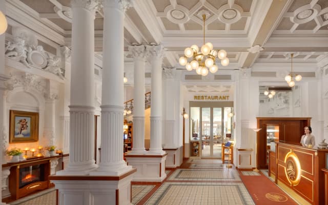 Boutique Seven Days Hotel - photo 2