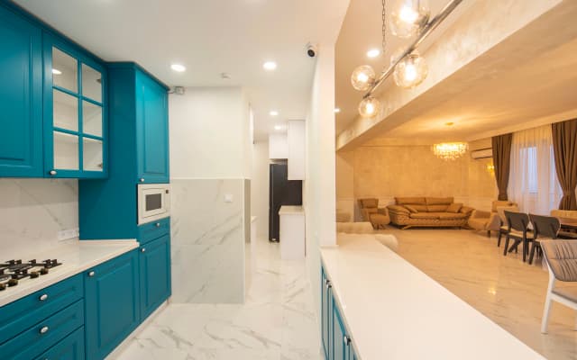 Babi Hotel - photo 4