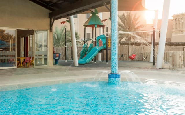 Coral Beach Resort Sharjah Hotel - photo 3