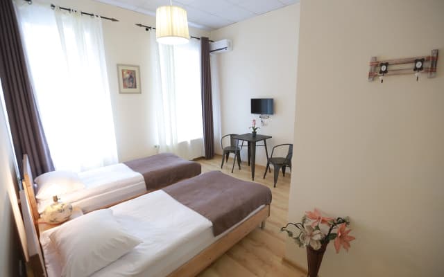 Midtown Hostel - photo 3
