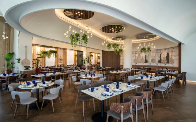 Millennium Hotel Doha Hotel - photo 3