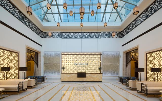 Barceló Al Jaddaf Hotel - photo 2