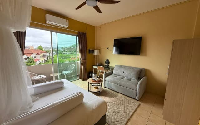 Alura Guesthouse Kata Beach - photo 2