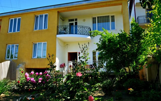 Eco-House Guest House - photo 2
