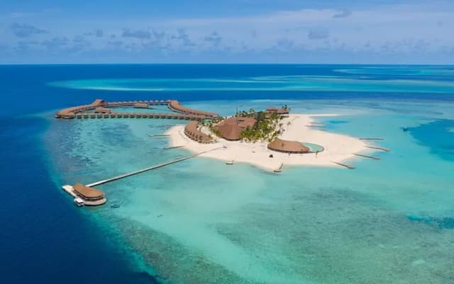 Cinnamon Velifushi Maldives Hotel - photo 2