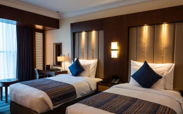 Royal Tulip Muscat Hotel - photo 3