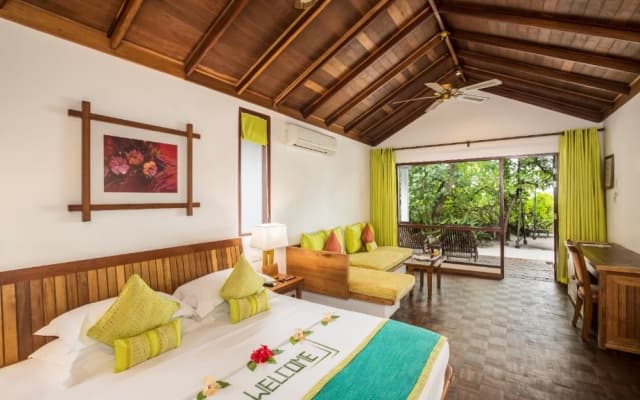 NH Collection Maldives Reethi Resort - photo 2