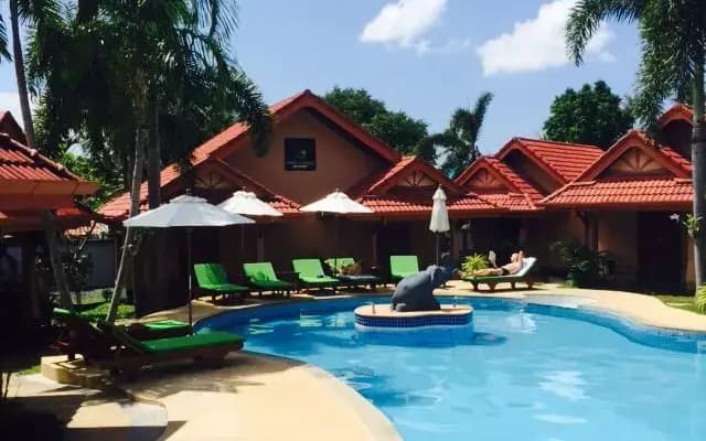 Happy Elephant Resort Hotel - photo 3