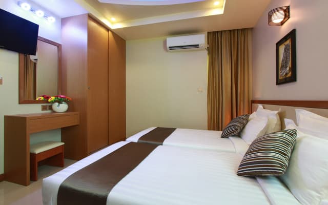 Season Holidays Maldives Guest House - photo 4