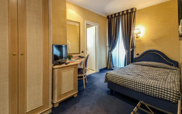 Hotel Valle - photo 2