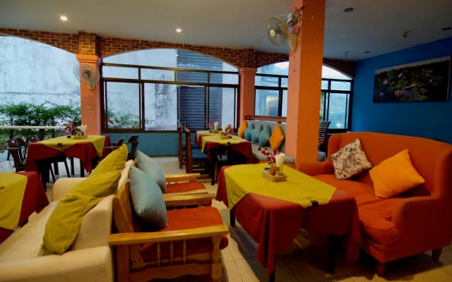 Sugar Inn Phuket Guest house - photo 3